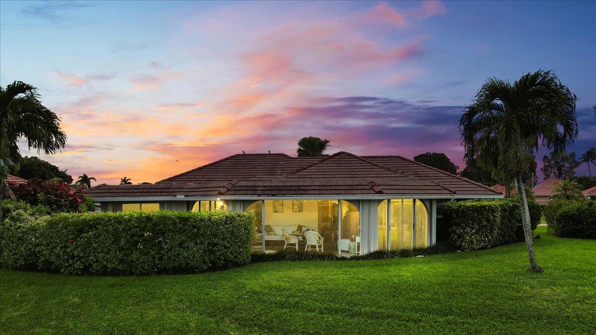 233 Rio Vista Circle, Unit 233 Atlantis, FL 33462 - Photo 33 of 46 34-DJI_0644 dte