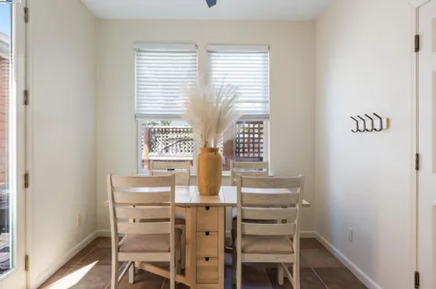 $930,888 | 2105 Drake Lane, Hercules, CA 94547