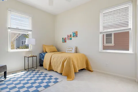 $930,888 | 2105 Drake Lane, Hercules, CA 94547