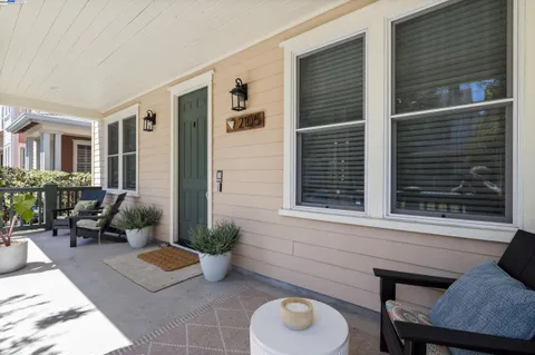 $930,888 | 2105 Drake Lane, Hercules, CA 94547