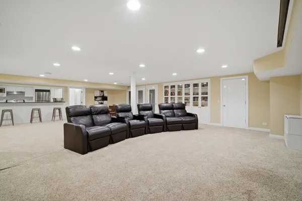 $2,499,900 | 406 Woodley Woods, Winnetka, IL 60093