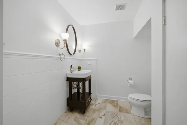 $2,499,900 | 406 Woodley Woods, Winnetka, IL 60093