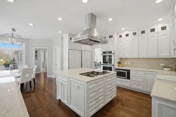 $2,499,900 | 406 Woodley Woods, Winnetka, IL 60093