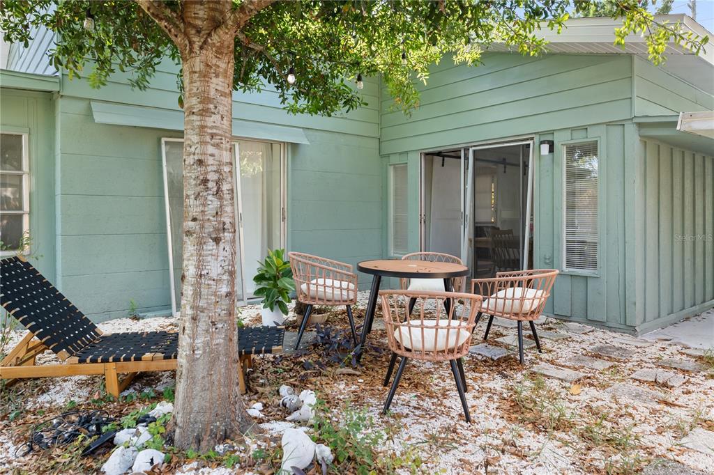 4105 Rockefeller Avenue Sarasota, FL 34231 - Photo 23 of 24