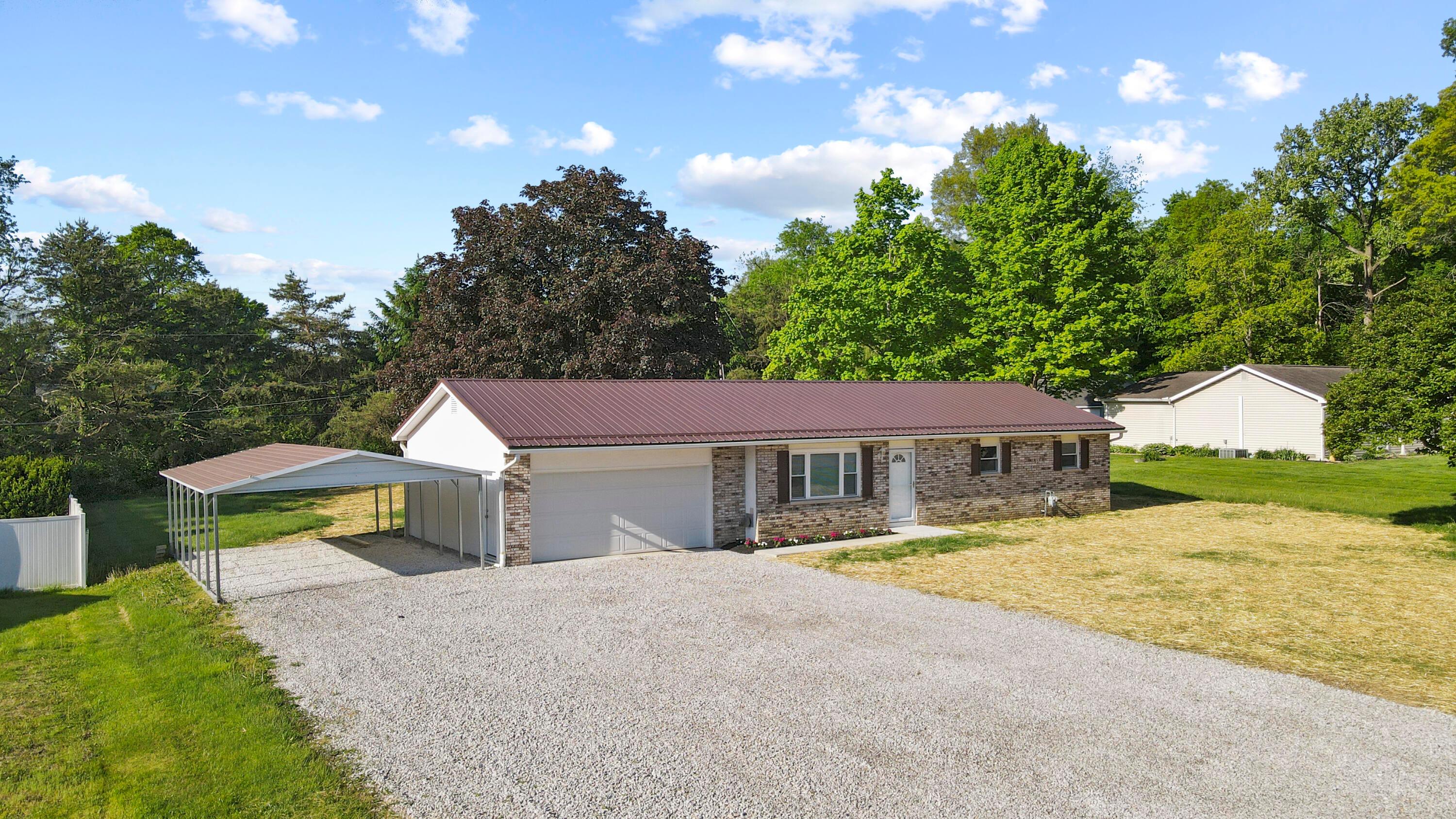 197 Helen Road Southwest Pataskala, OH 43062 - Photo 3 of 53 DJI_0347