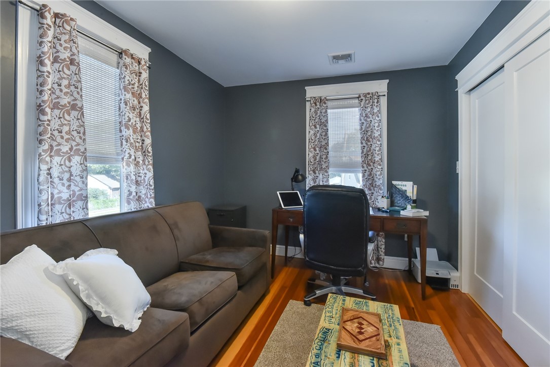 74 Calaman Road Cranston, RI 02910 - Photo 22 of 25