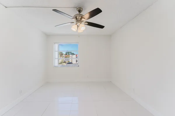 $2,750 | 606 Northwest 13th Street, Unit 23, Boca Raton, FL 33486