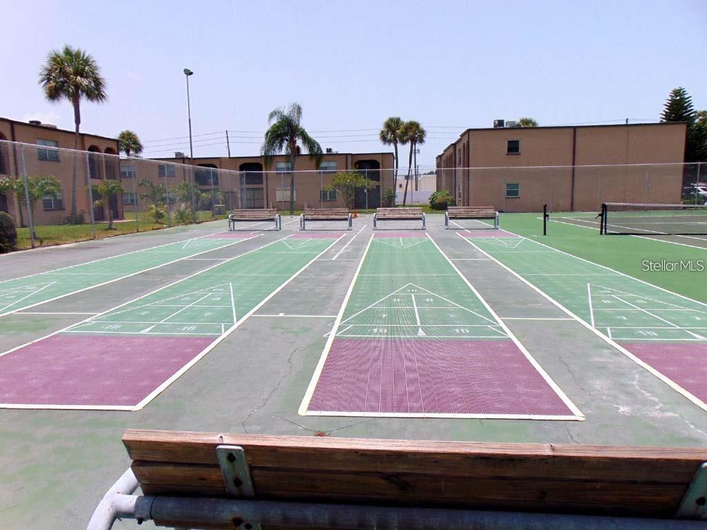 7701 Starkey Road, Unit 731 Seminole, FL 33777 - Photo 15 of 19 a view of a tennis court