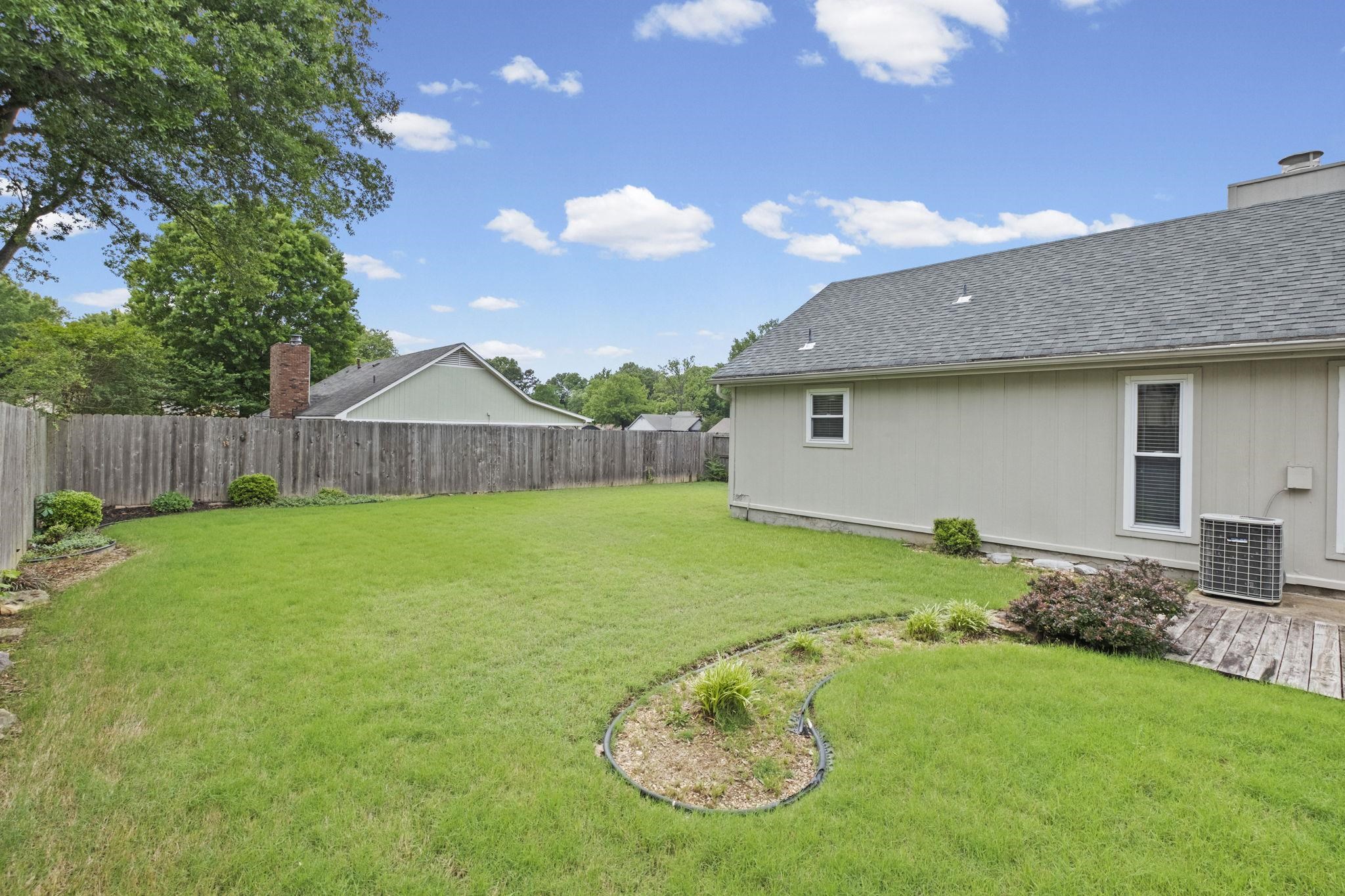 5609 Elmore Road Bartlett, TN 38134 - Photo 27 of 29