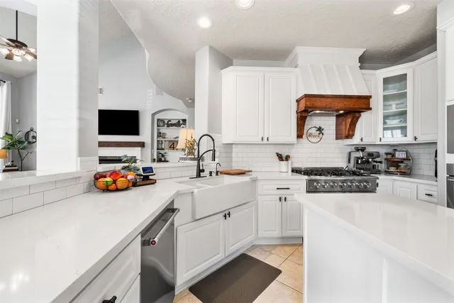 $619,000 | 28446 Shining Creek Lane, Spring, TX 77386