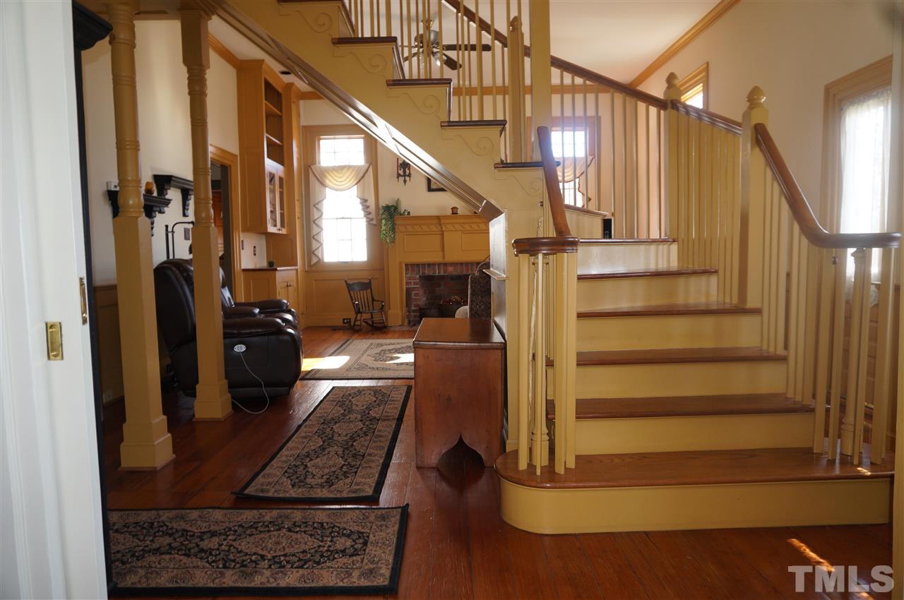 3919 Raleigh Road Clayton, NC 27520 - Photo 9 of 25 Stairwell front entrance