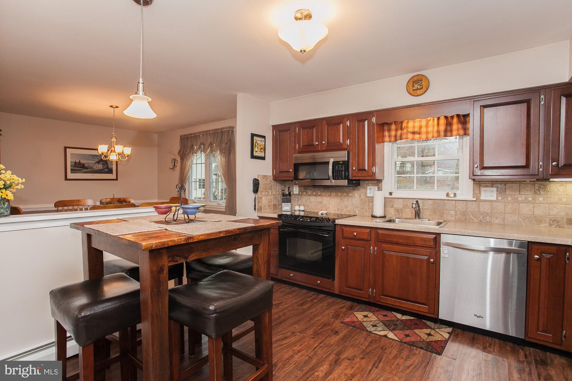 1070 Longview Road King of Prussia, PA 19406 - Photo 11 of 38