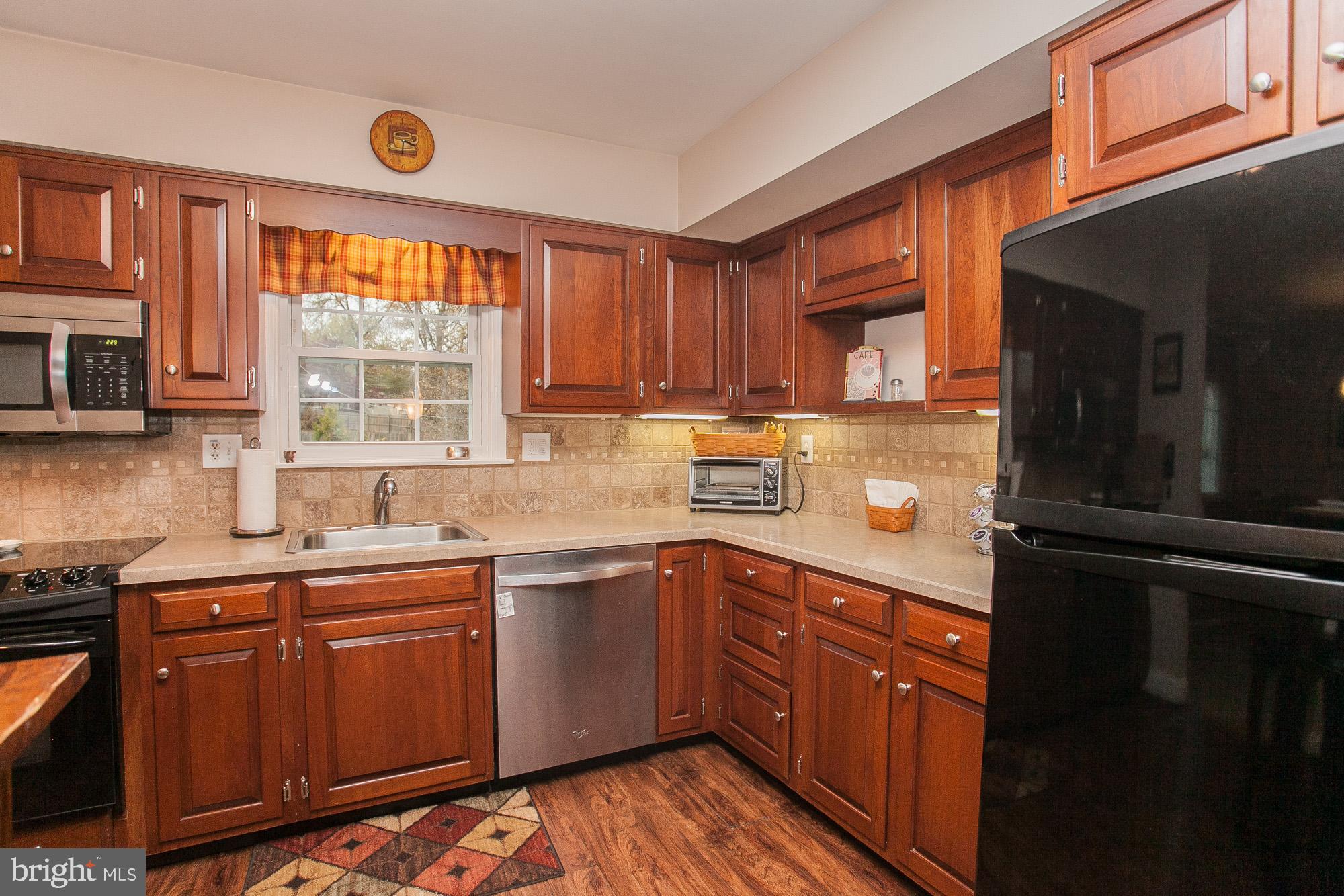 1070 Longview Road King of Prussia, PA 19406 - Photo 12 of 38