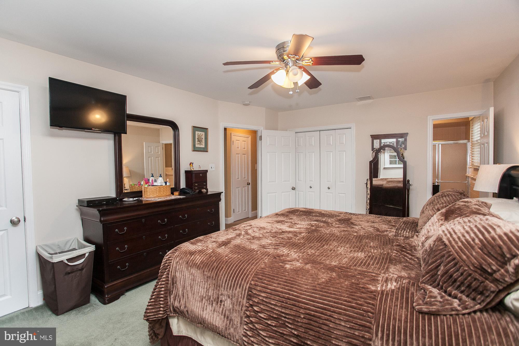 1070 Longview Road King of Prussia, PA 19406 - Photo 15 of 38