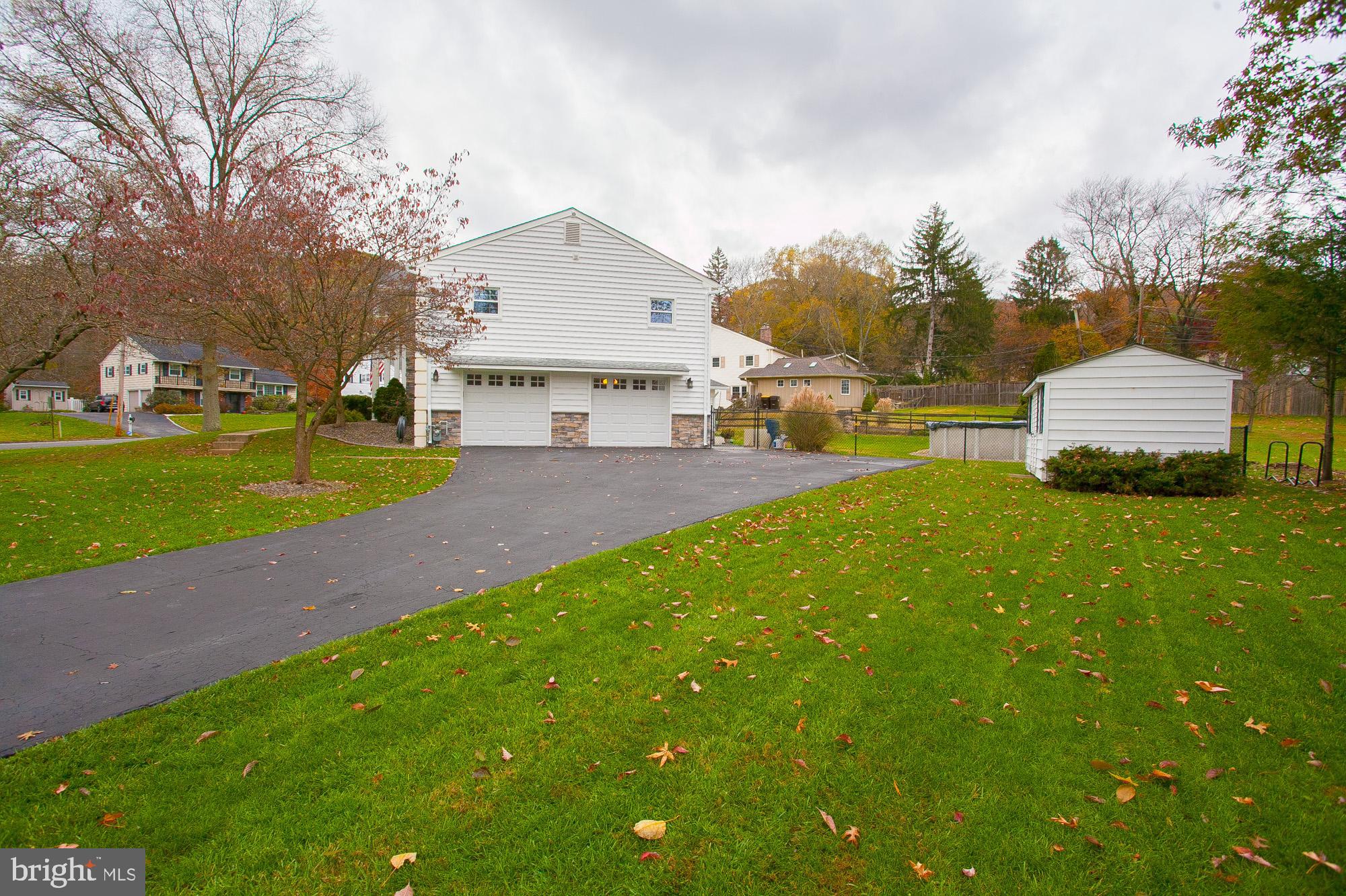 1070 Longview Road King of Prussia, PA 19406 - Photo 5 of 38