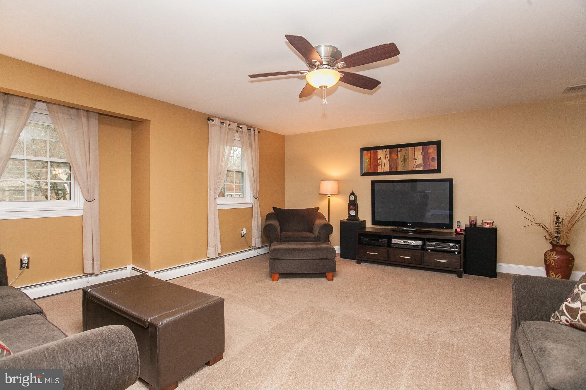 1070 Longview Road King of Prussia, PA 19406 - Photo 6 of 38