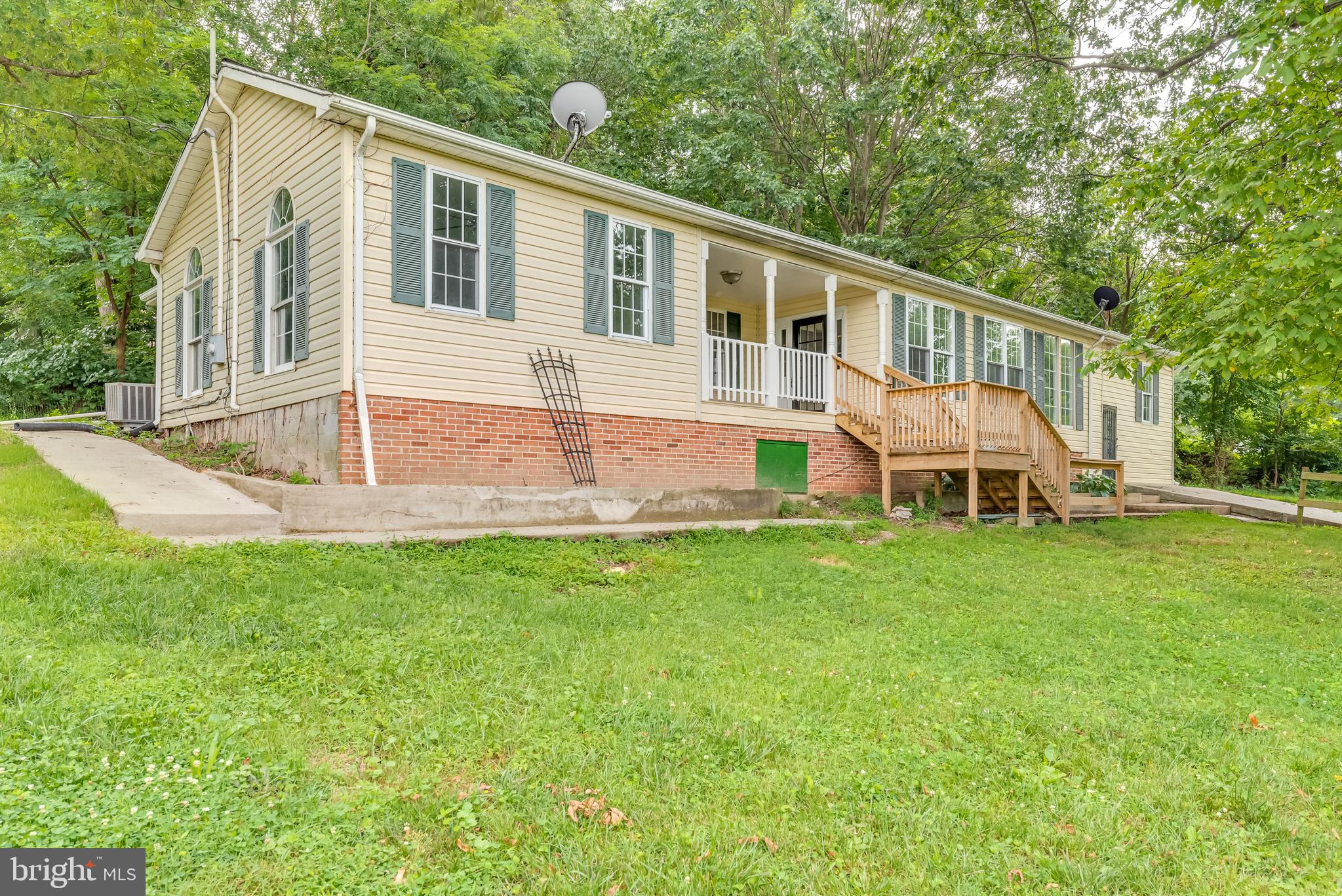 910 Hostler Road Harpers Ferry, WV 25425 - Photo 2 of 41 Gallery Image 2
