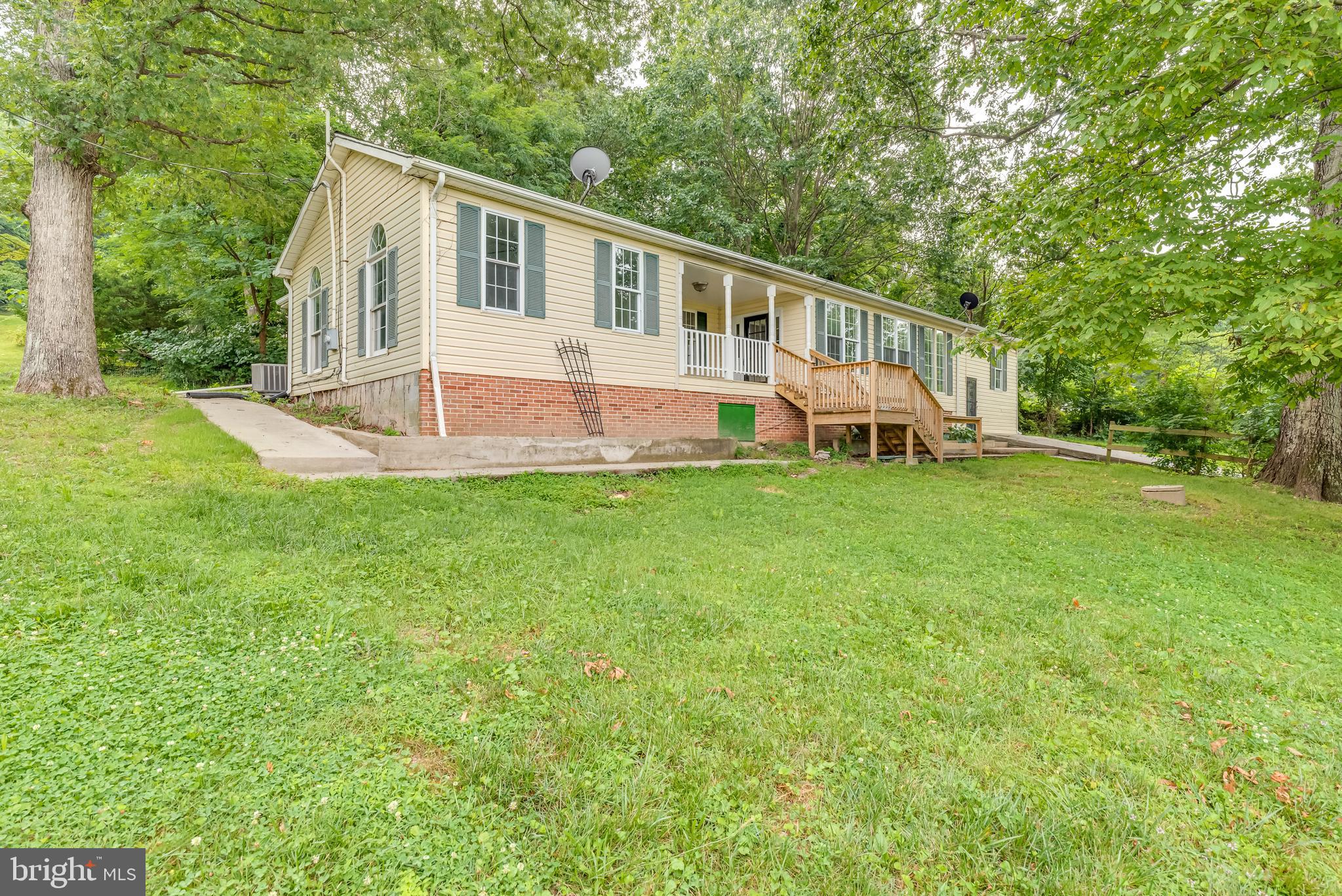 910 Hostler Road Harpers Ferry, WV 25425 - Photo 3 of 41 Gallery Image 3