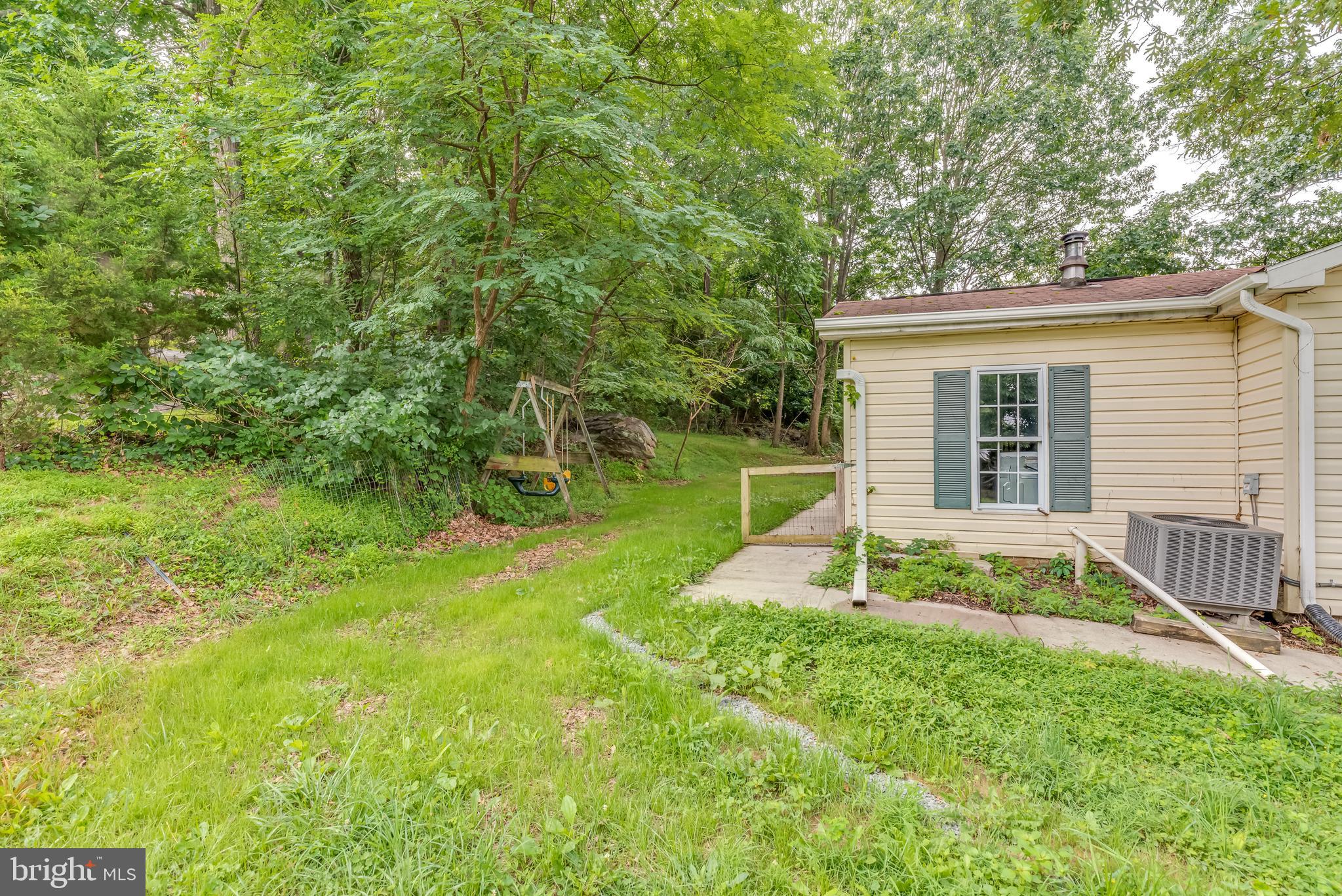 910 Hostler Road Harpers Ferry, WV 25425 - Photo 35 of 41 Gallery Image 35
