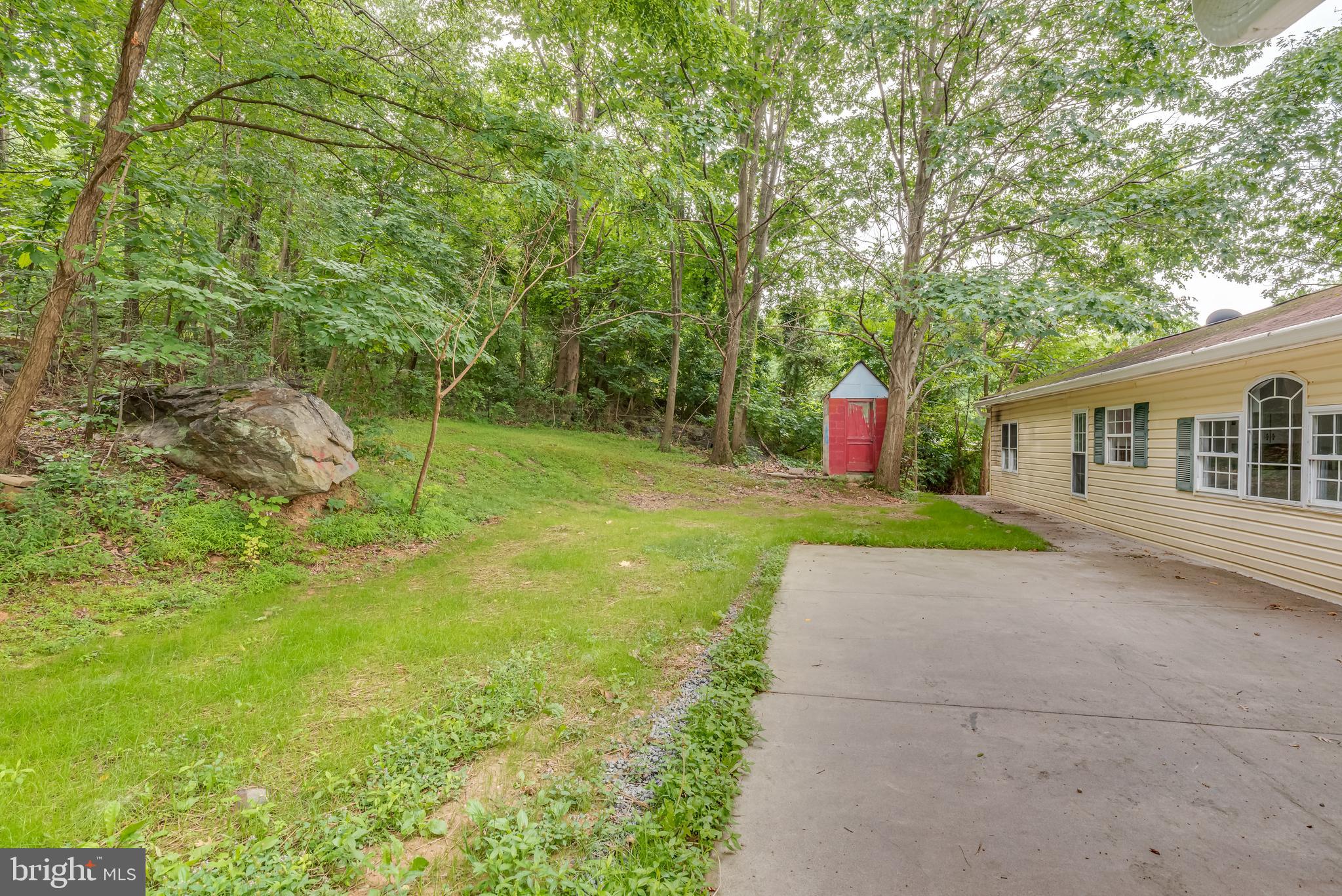 910 Hostler Road Harpers Ferry, WV 25425 - Photo 37 of 41 Gallery Image 37