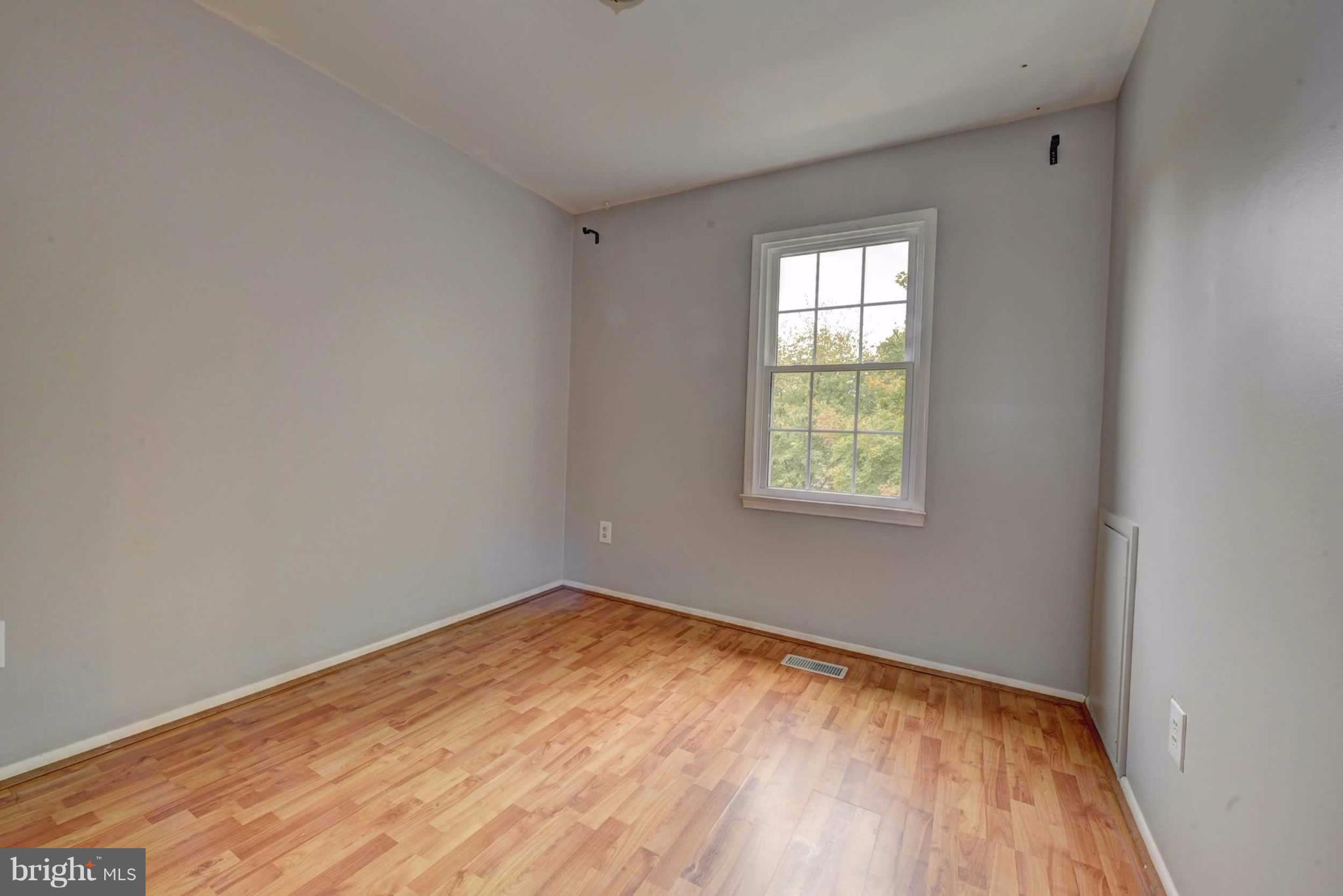 7794 Euclid Way Springfield, VA 22153 - Photo 12 of 20 Bedroom