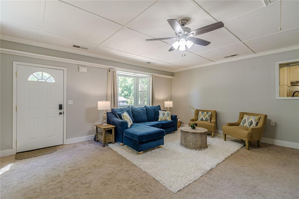 1527 Bennett Road Grayson, GA 30017 - Photo 8 of 34