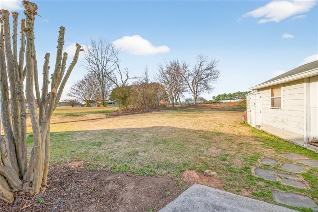 1213 Temple Johnson Road Loganville, GA 30052 - Photo 29 of 37