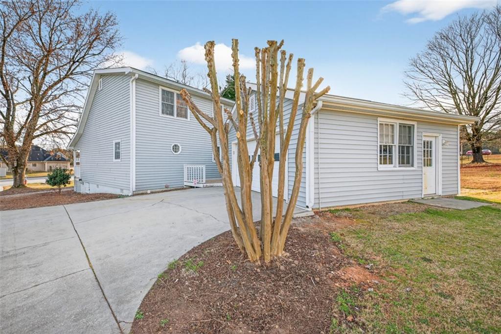 1213 Temple Johnson Road Loganville, GA 30052 - Photo 30 of 37