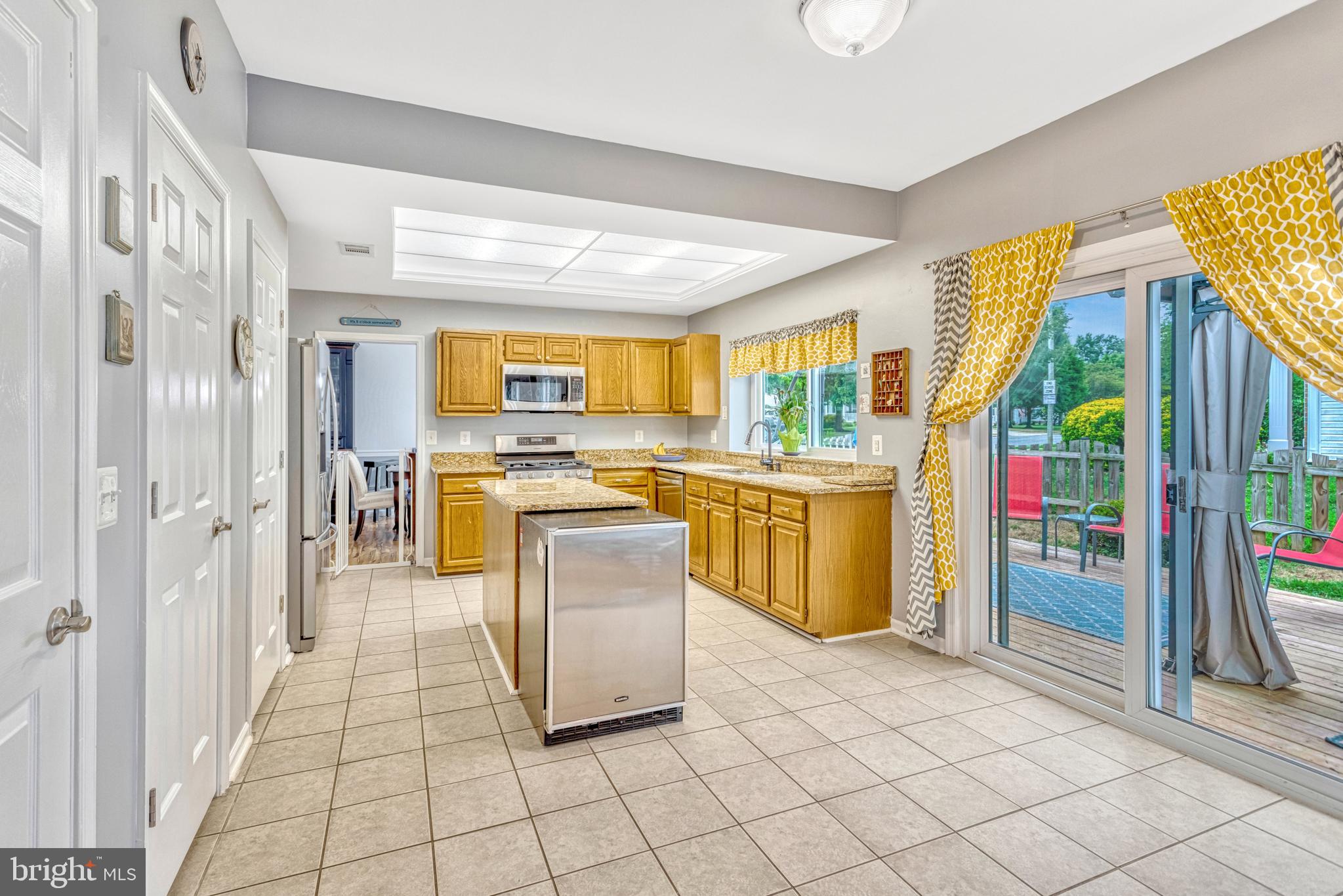 8591 Signal Hill Road Manassas, VA 20110 - Photo 14 of 47