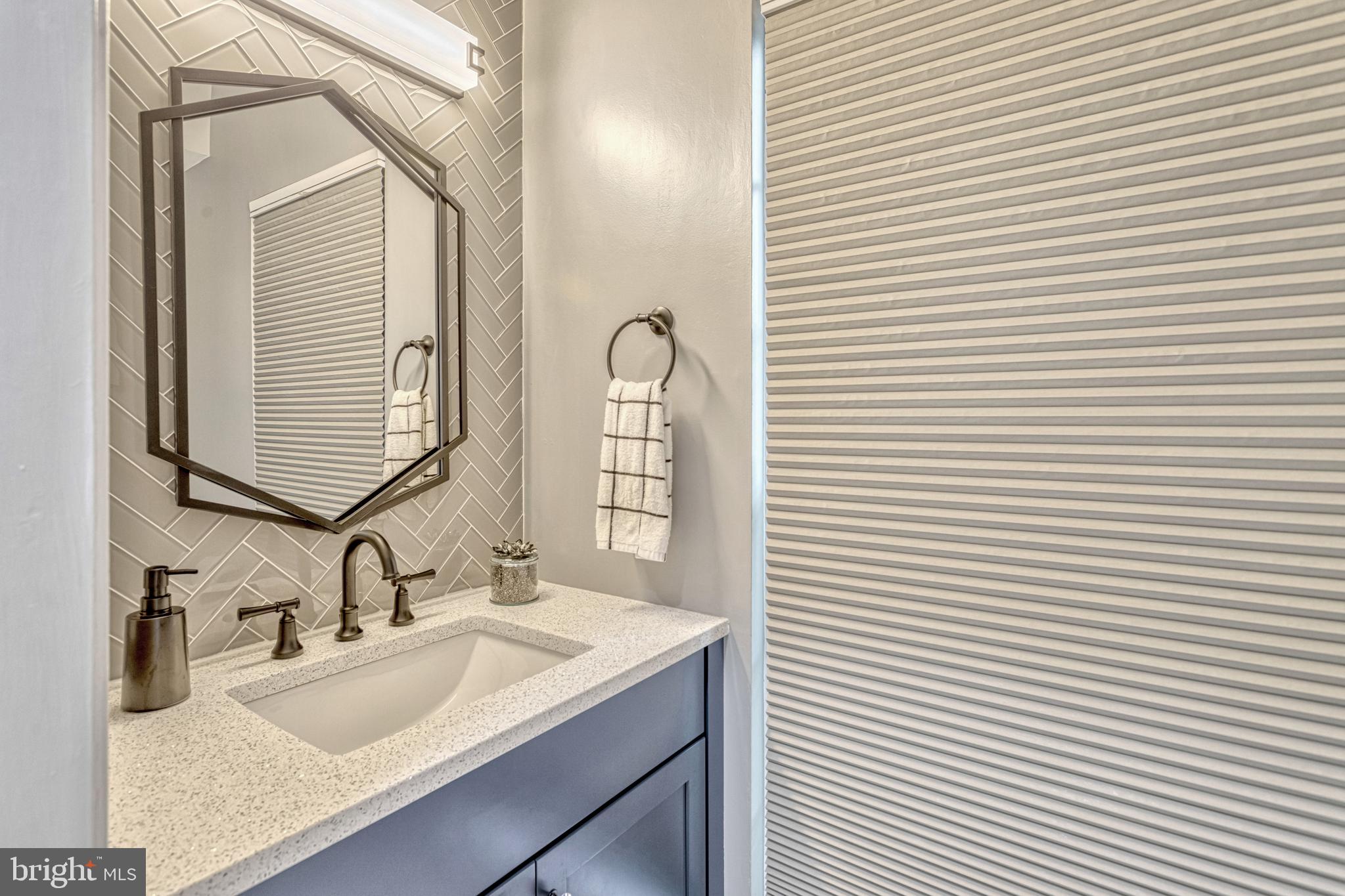 8591 Signal Hill Road Manassas, VA 20110 - Photo 20 of 47