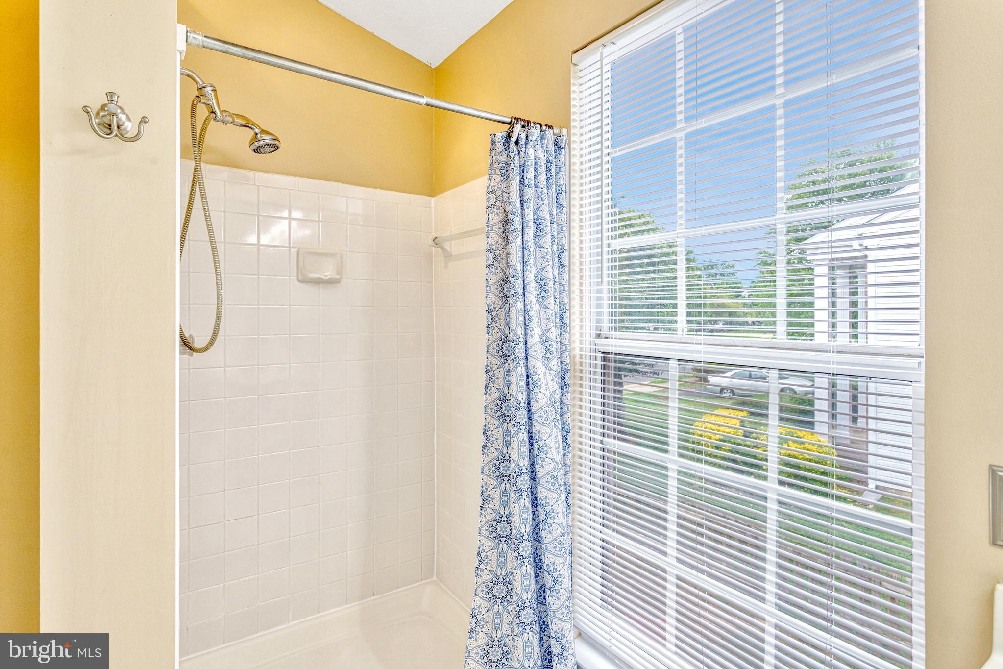 8591 Signal Hill Road Manassas, VA 20110 - Photo 31 of 47