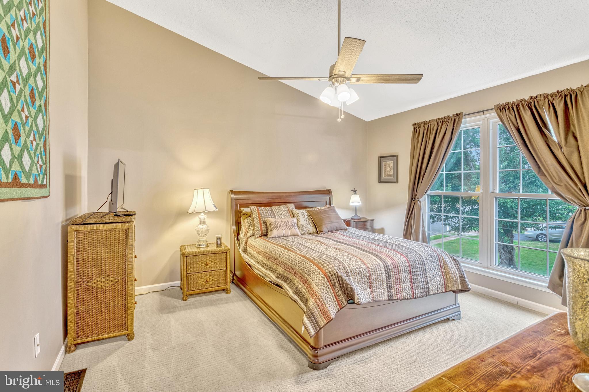 8591 Signal Hill Road Manassas, VA 20110 - Photo 33 of 47