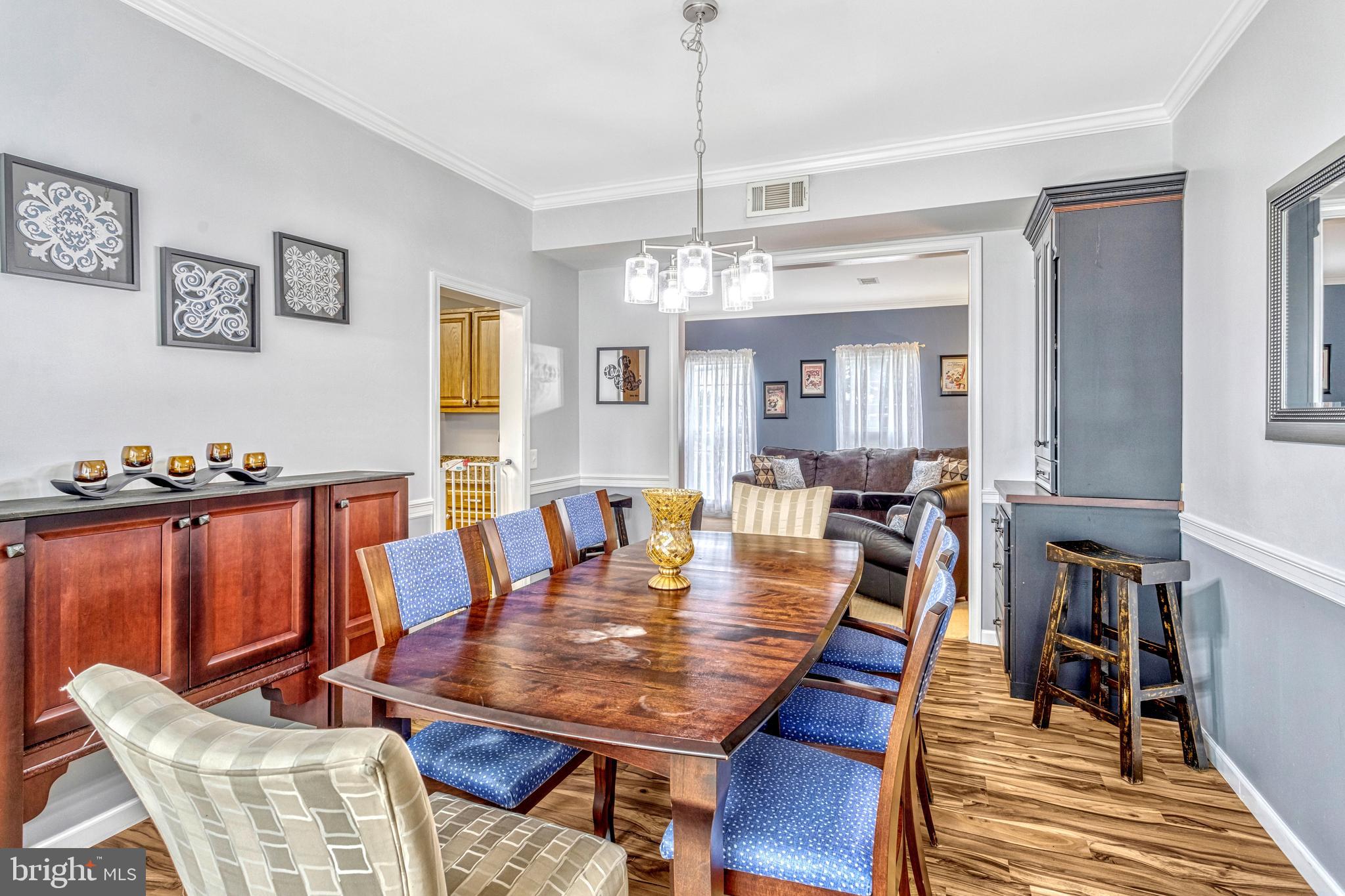 8591 Signal Hill Road Manassas, VA 20110 - Photo 10 of 47