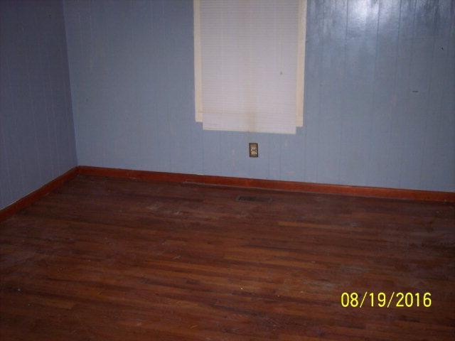 2430 Irvine Road Winchester, KY 40391 - Photo 4 of 10 Photo 4