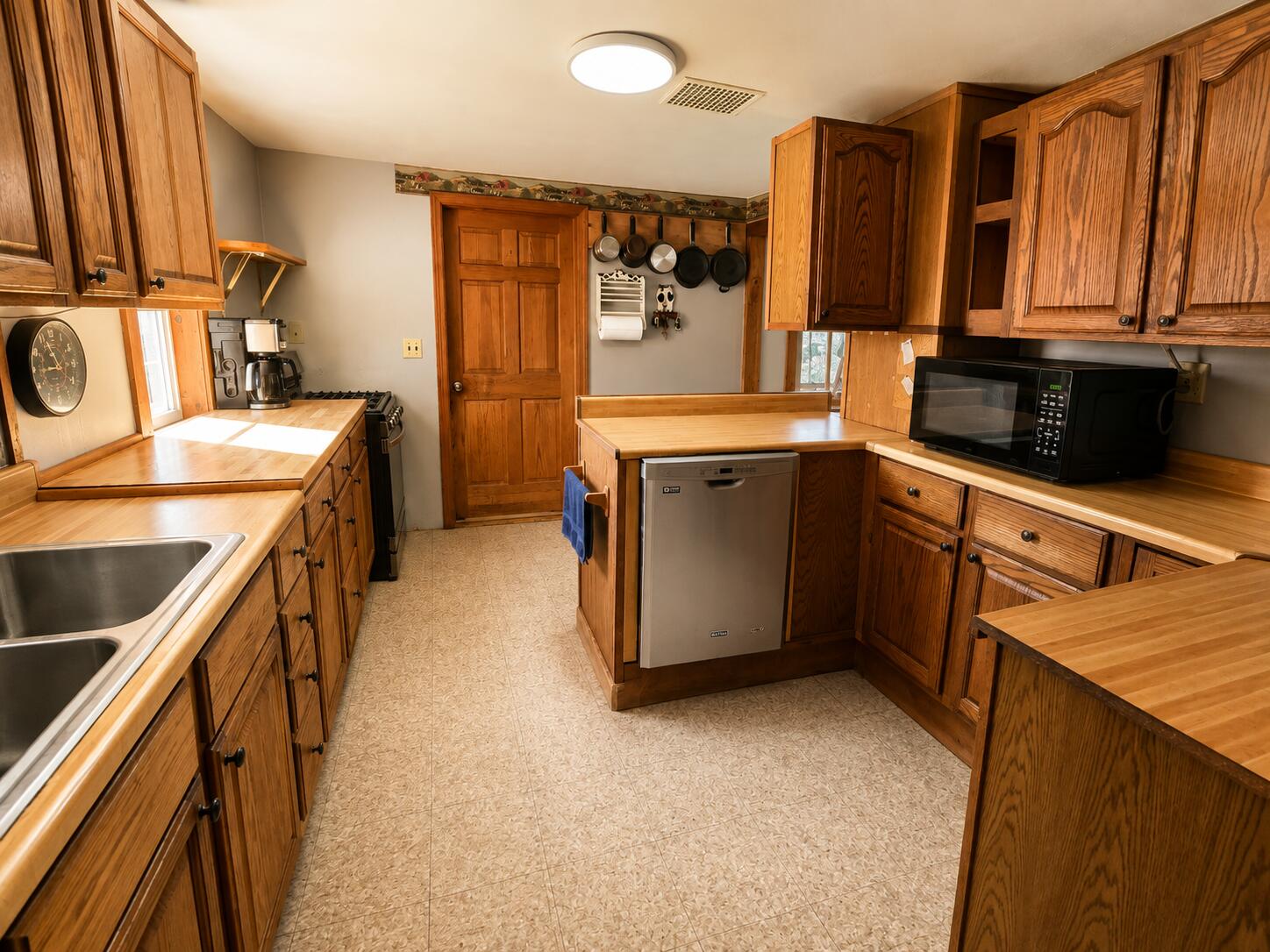 21 Sadler Point Road Jonesport, ME 04649 - Photo 10 of 34 Kitchen