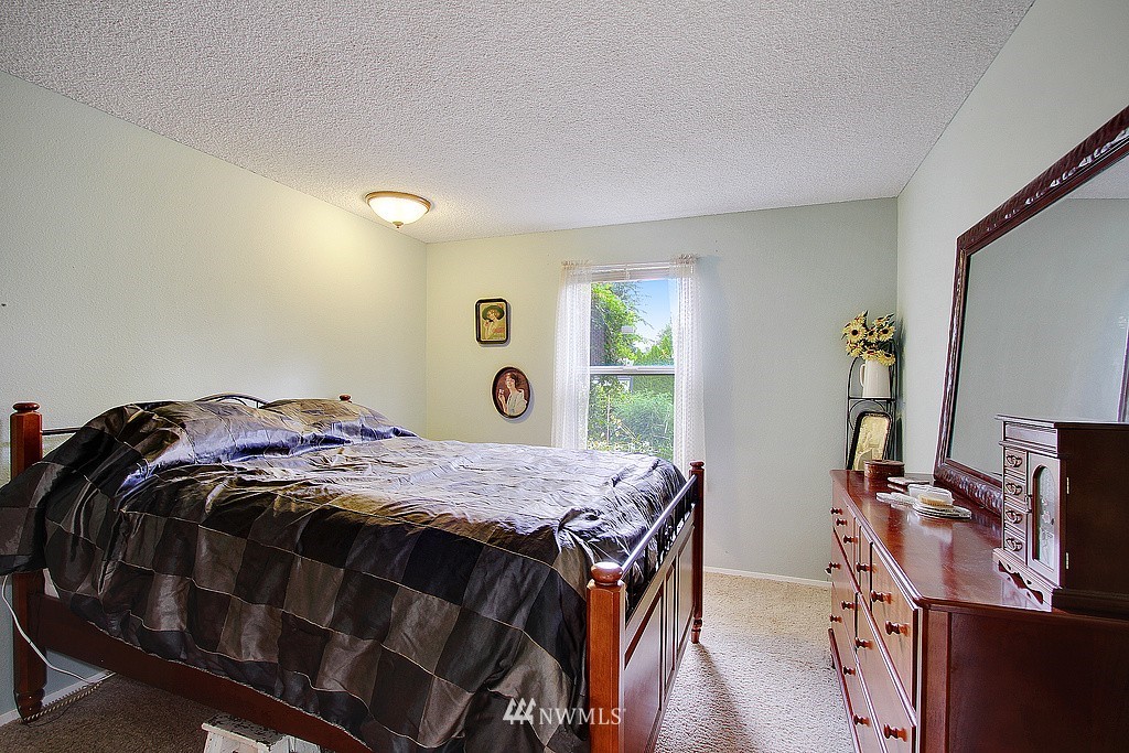 21228 3rd Avenue West Bothell, WA 98021 - Photo 10 of 17