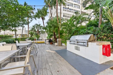 $415,000 | 1160 North Federal Highway, Unit 221, Fort Lauderdale, FL 33304