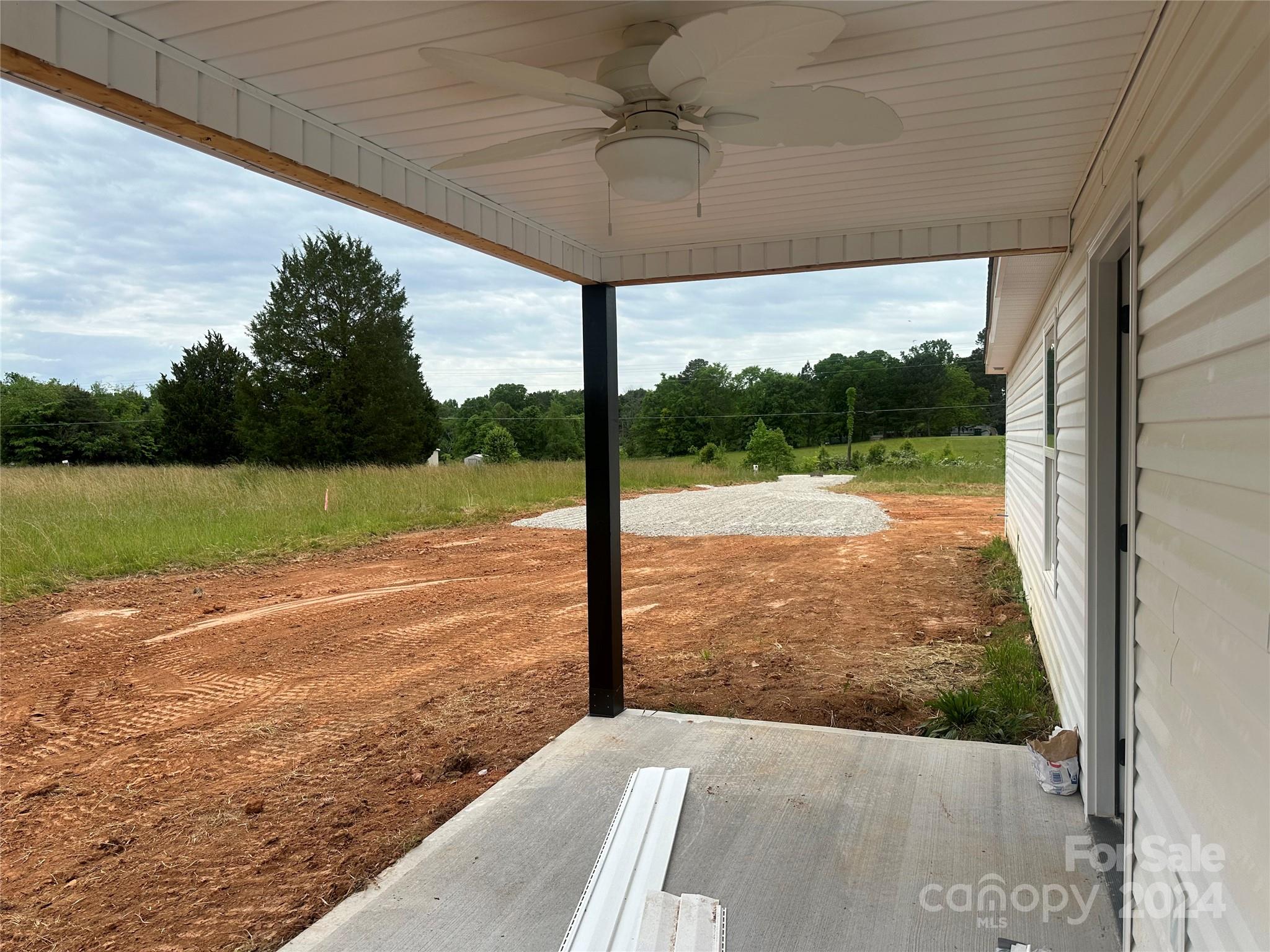 5844 Oakridge Road Clover, SC 29710 - Photo 23 of 30 Gallery Image 23
