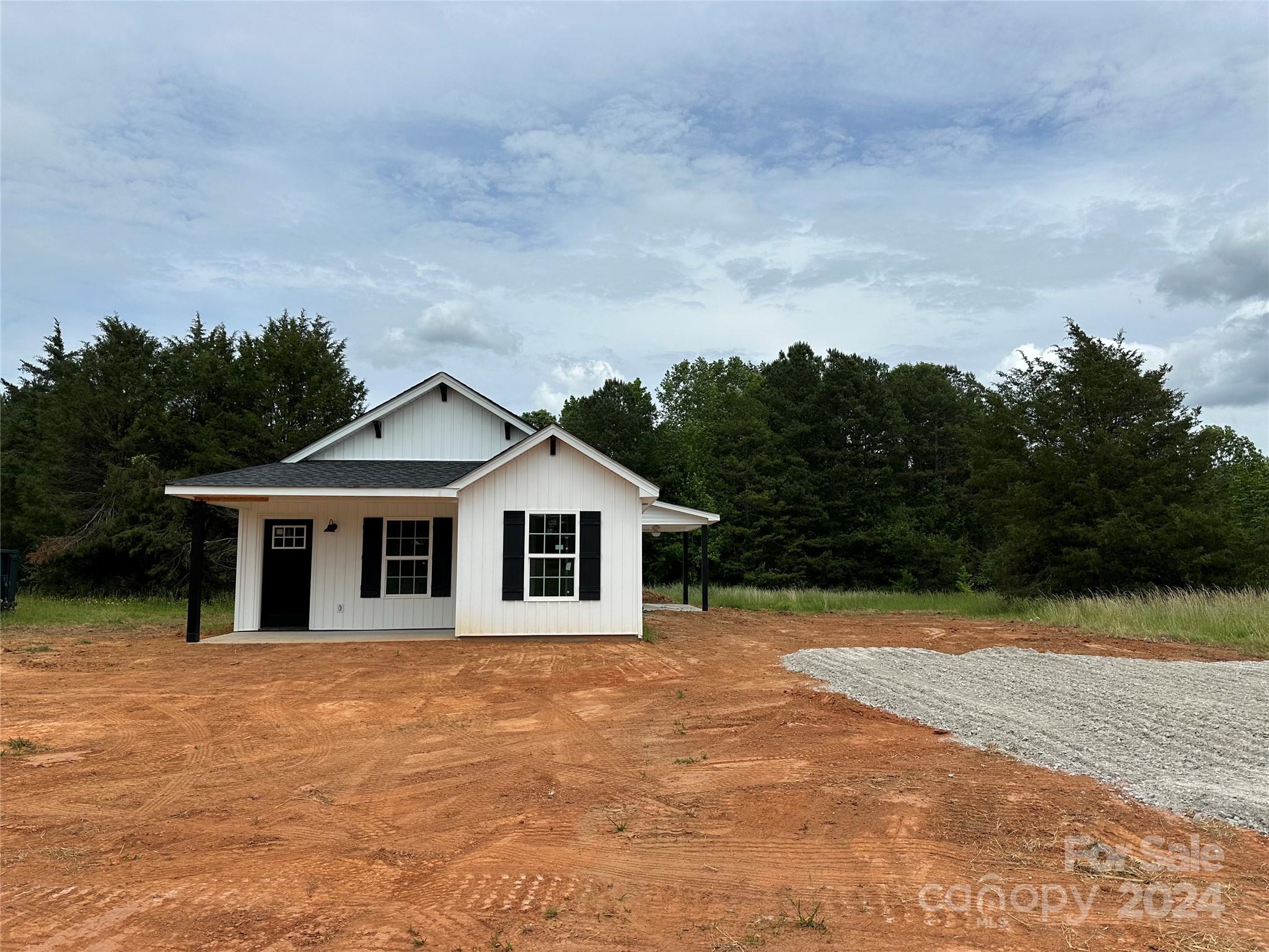5844 Oakridge Road Clover, SC 29710 - Photo 29 of 30 Gallery Image 29