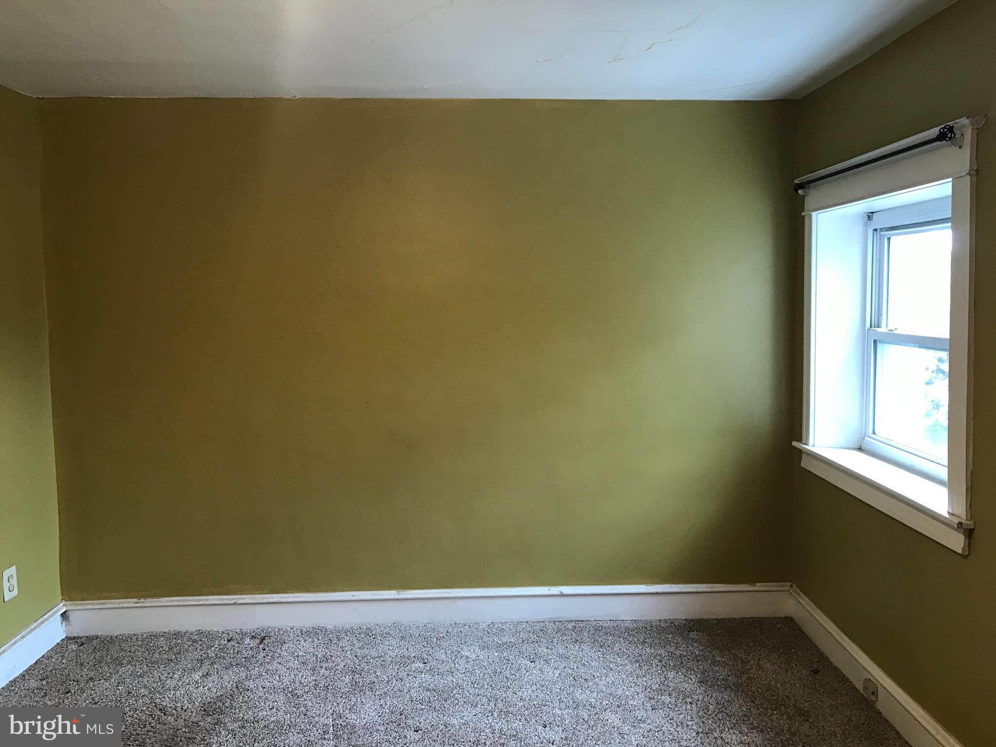 328 Margate Road Upper Darby, PA 19082 - Photo 13 of 14 Main Bedroom