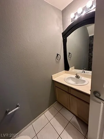 $2,125 | 9008 Ballad Avenue, Las Vegas, NV 89129