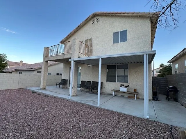 $2,125 | 9008 Ballad Avenue, Las Vegas, NV 89129