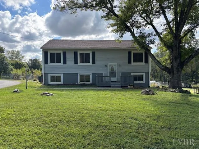 $284,900 | 202 Oak Knob Drive, Forest, VA 24551