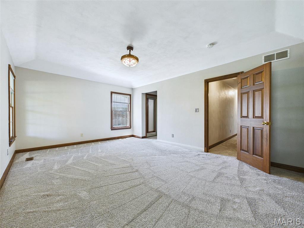 230 Hickory Ridge Belleville, IL 62223 - Photo 30 of 61