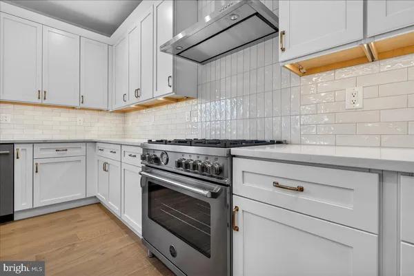$1,049,000 | 2 North Line Street, Lansdale, PA 19446