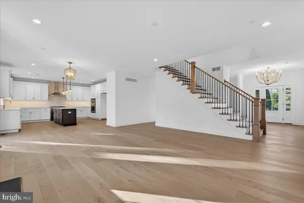 $1,049,000 | 2 North Line Street, Lansdale, PA 19446