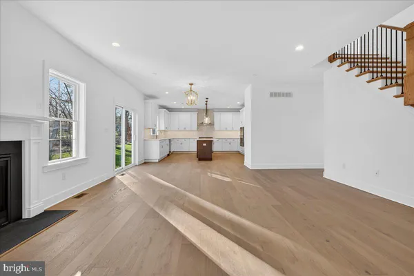 $1,049,000 | 2 North Line Street, Lansdale, PA 19446