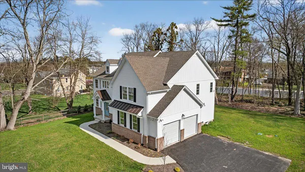 $1,049,000 | 2 North Line Street, Lansdale, PA 19446