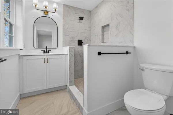 $1,049,000 | 2 North Line Street, Lansdale, PA 19446