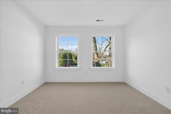 $1,049,000 | 2 North Line Street, Lansdale, PA 19446